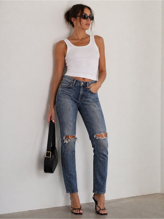 Agolde Denim - AGOLDE Distressed Straight Leg Jeans 24 Mid Rise Raw Knee Wash Model Off Duty